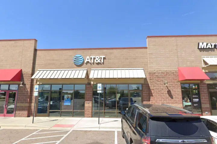 AT&T Store Aurora - Tower Rd