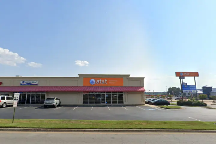 AT&T Store Bryant - Bryant Ave