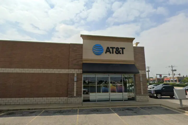 AT&T Store Champaign - Champaign