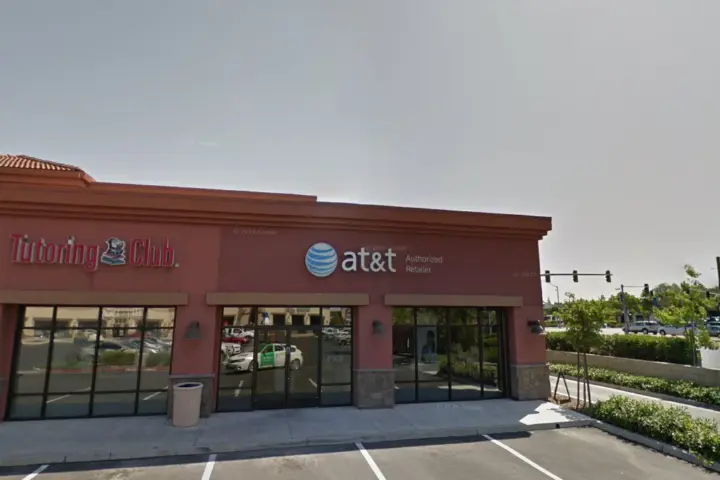 AT&T Store Clovis - Herndon Ave