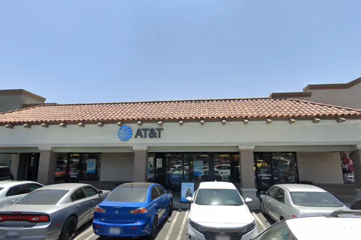 AT&T Store Paramount - Paramount Town Center West