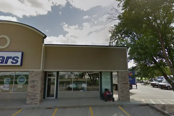AT&T Store Waukee - WAUKEE