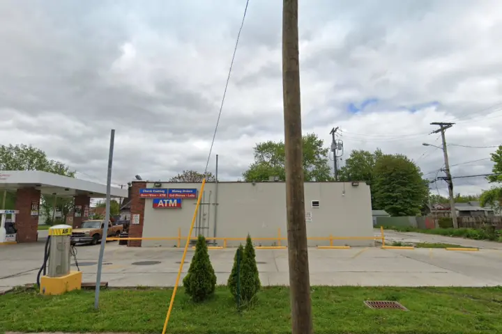Boost 1047 Western Avenue - 1047 Western Avenue
