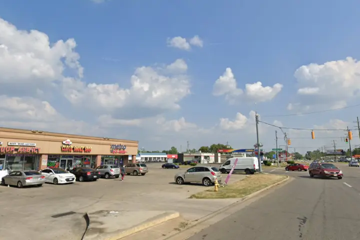 Boost 10990 Hamilton Ave - 10990 Hamilton Ave