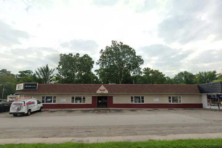 Boost 1104 N Prospect Ave - 1104 N Prospect Ave