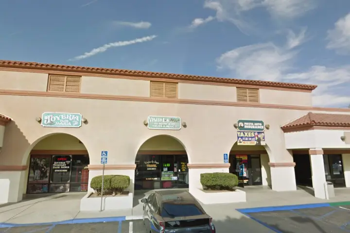 Boost 1115 W Main St - 1115 W Main St