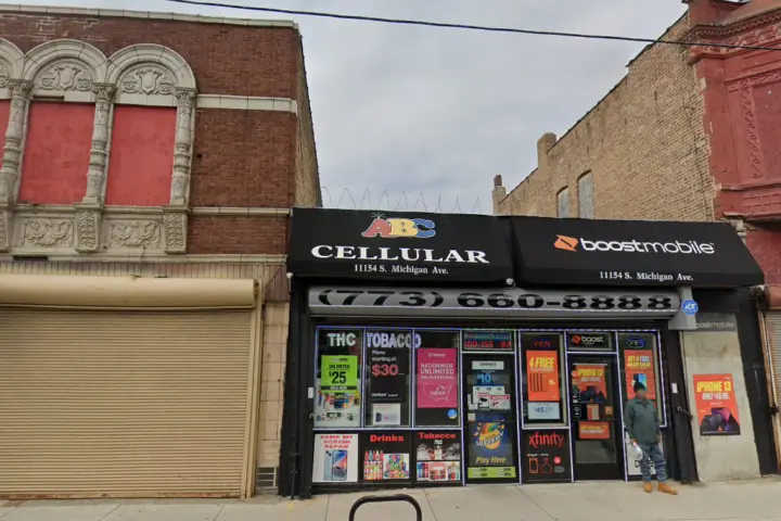 Boost 11154 S Michigan Ave - 11154 S Michigan Ave