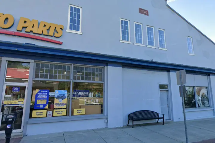 Boost 119 S 3Rd St - 119 S 3rd St