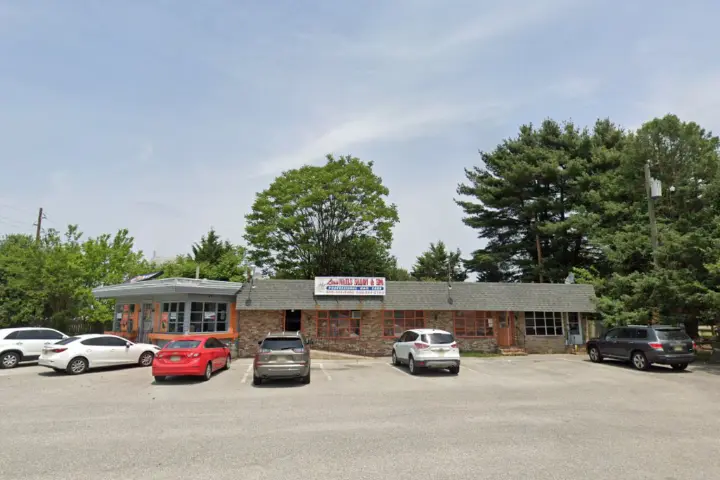Boost 11D North Virginia Ave - 11D North Virginia Ave