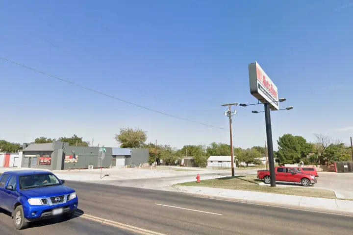 Boost 1209 Lamar St - 1209 Lamar St