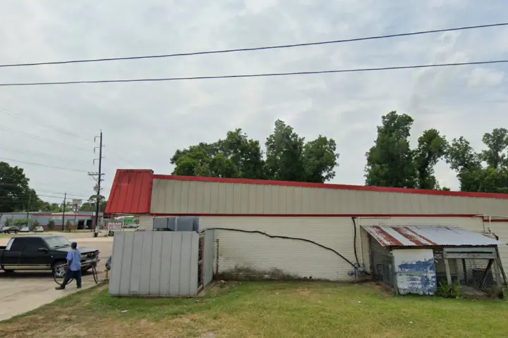 Boost 1213 Moss St. - 1213 Moss St.