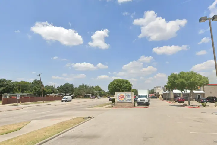 Boost 1235 S Josey Ln - 1235 S Josey Ln