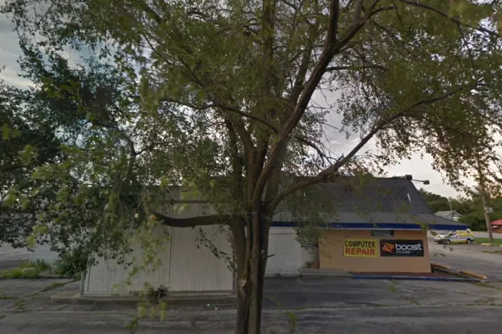 Boost 124 N. Halsted St. - 124 N. Halsted St.
