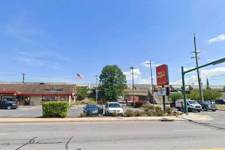Boost 134 N Burhans Blvd - 134 N Burhans Blvd