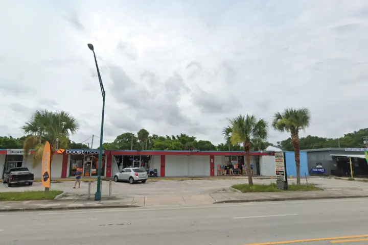 Boost 1403 Orange Ave - 1403 Orange Ave
