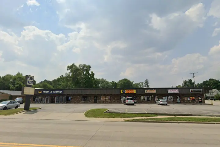 Boost 1501 S Nappanee St - 1501 S Nappanee St