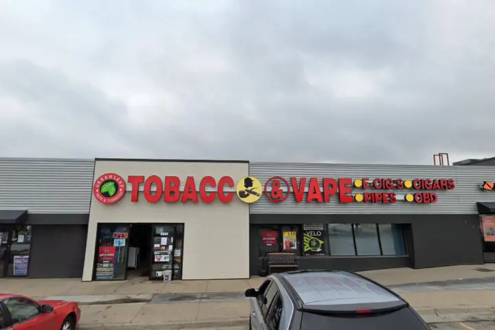 Boost 1503 E San Marnan Dr Ste B - 1503 E San Marnan Dr Ste B