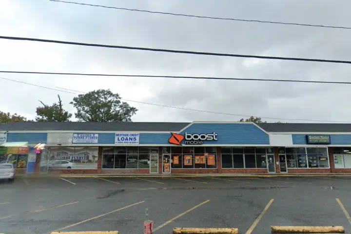 Boost 1621 Williams Blvd - 1621 Williams Blvd