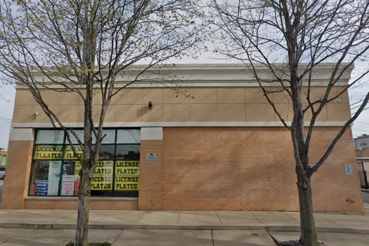 Boost 1647 S Cicero Ave Ste A - 1647 S Cicero Ave Ste A