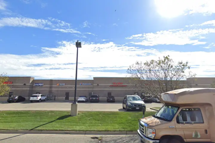 Boost 1823 E Geneva St - 1823 E Geneva St