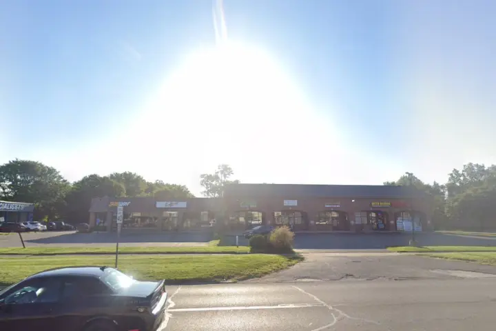 Boost 19620 Middlebelt Rd - 19620 Middlebelt Rd