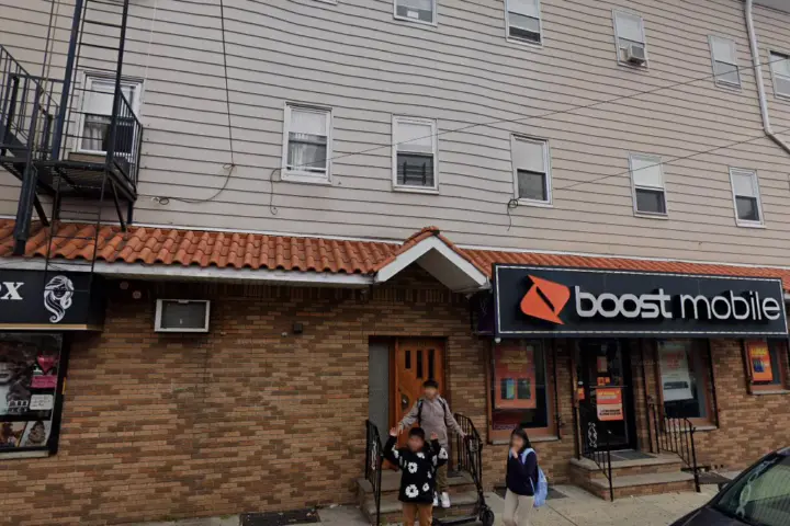 Boost 20 Pacific Street - 20 Pacific Street