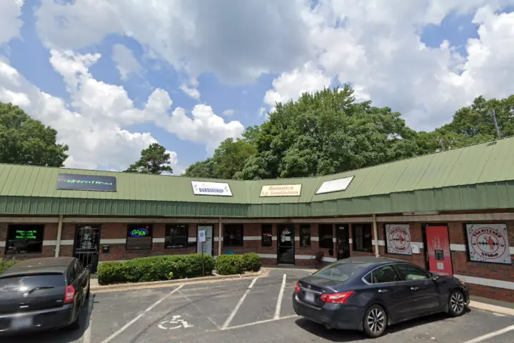 Boost 2001 North Cannon Blvd. Ste B - 2001 North Cannon Blvd. Ste B