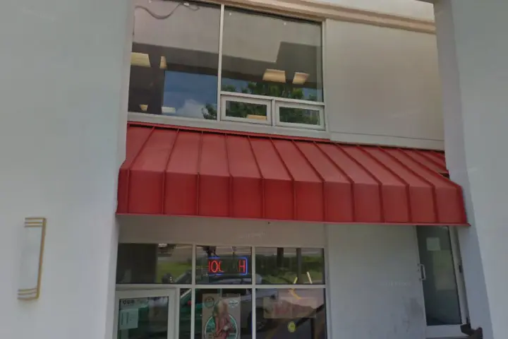 Boost 2085 E Main St - 2085 E Main St