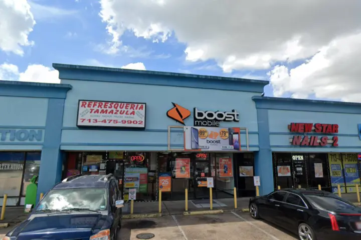 Boost 2222 Southmore Ave - 2222 Southmore Ave