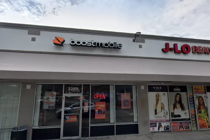 Boost 2289 E. Bearrs Ave - 2289 E. Bearrs Ave