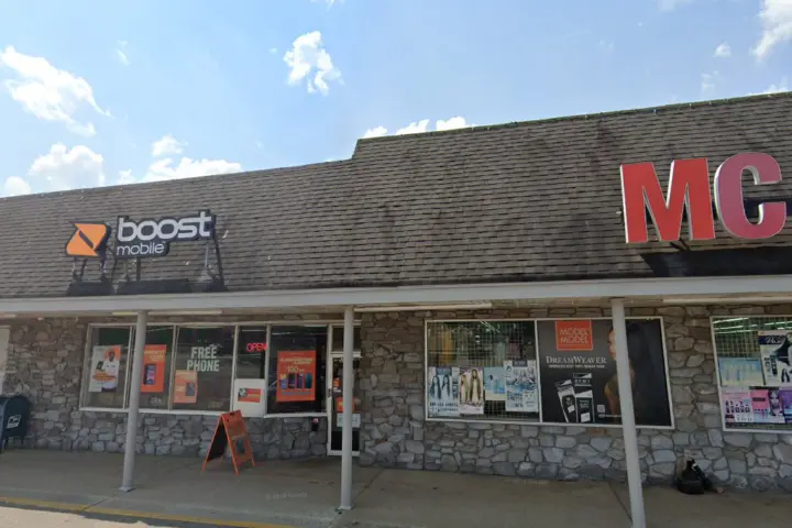 Boost 2319 E Michigan Blvd - 2319 E Michigan Blvd