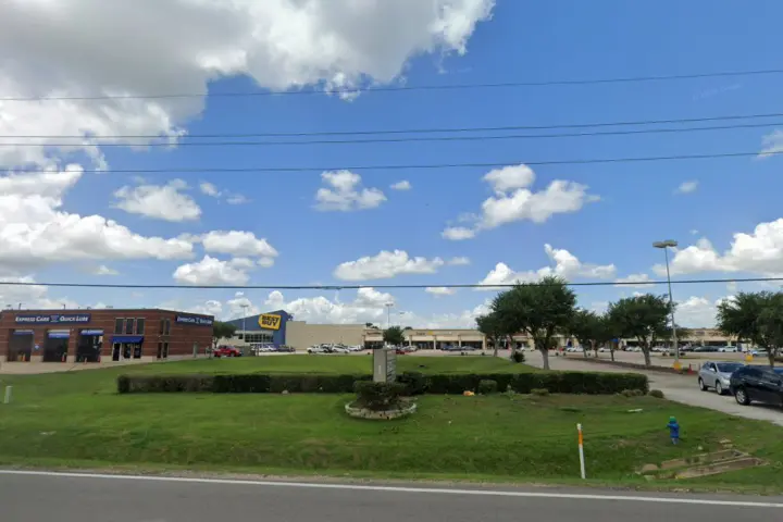 Boost 2420 Highway 6 S - 2420 Highway 6 S