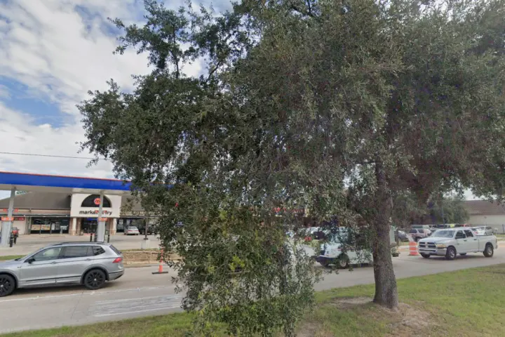 Boost 2433 Fry Rd - 2433 Fry Rd