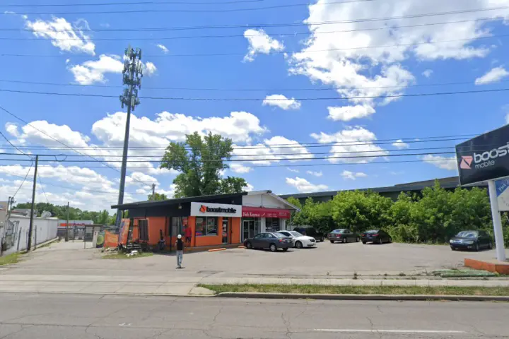 Boost 2463 Harrison Ave - 2463 Harrison Ave