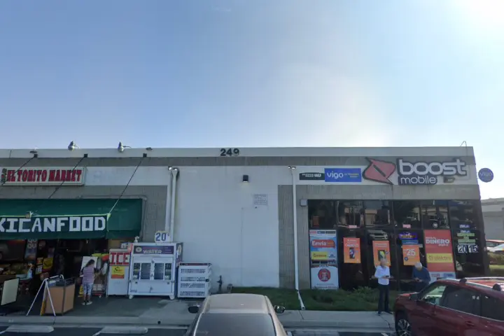 Boost 249 N Emerald Drive - 249 N Emerald Drive