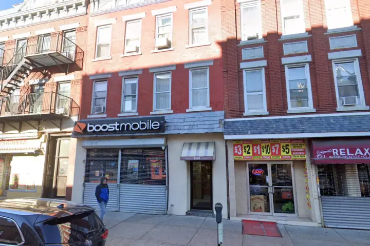 Boost 2509 Bergenline Ave - 2509 Bergenline Ave