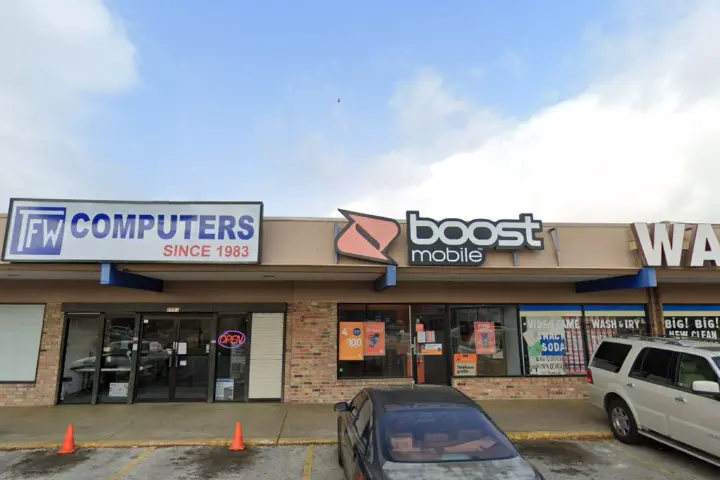 Boost 2553 Gessner Rd Ste C - 2553 Gessner Rd Ste C