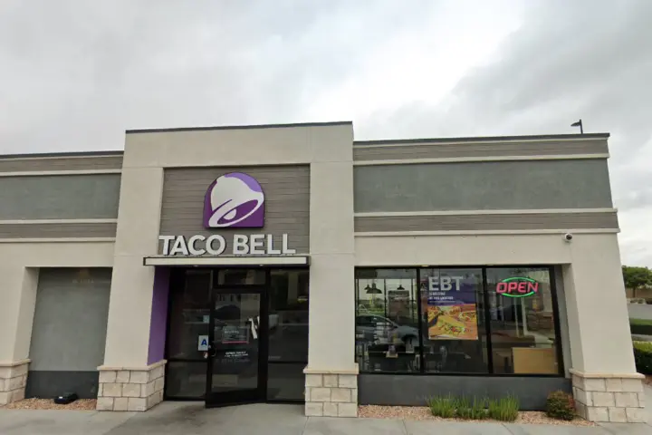 Boost 2560 N. Perris Blvd - 2560 N. Perris Blvd