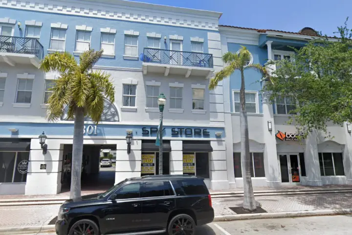 Boost 301 W Atlantic Ave - 301 W Atlantic Ave