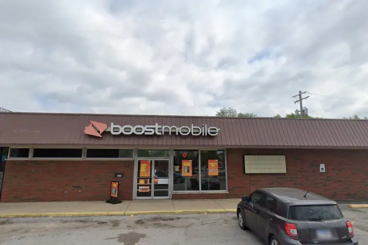 Boost 305B E. Edwardsville Rd - 305B E. Edwardsville Rd
