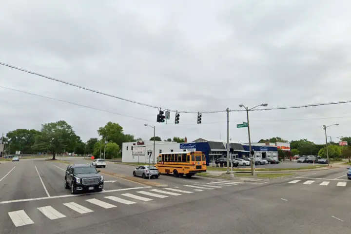 Boost 3102 High St - 3102 High St