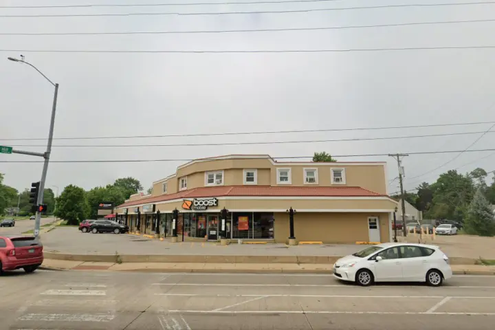 Boost 3102 N Gale Ave - 3102 N Gale Ave