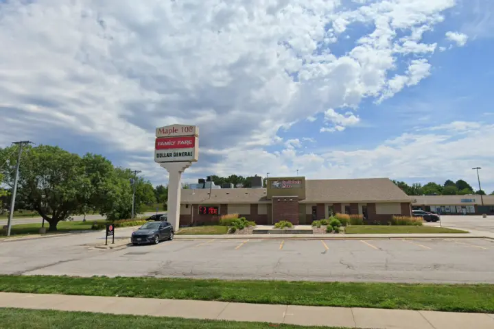 Boost 3113 N 108Th St - 3113 N 108th St