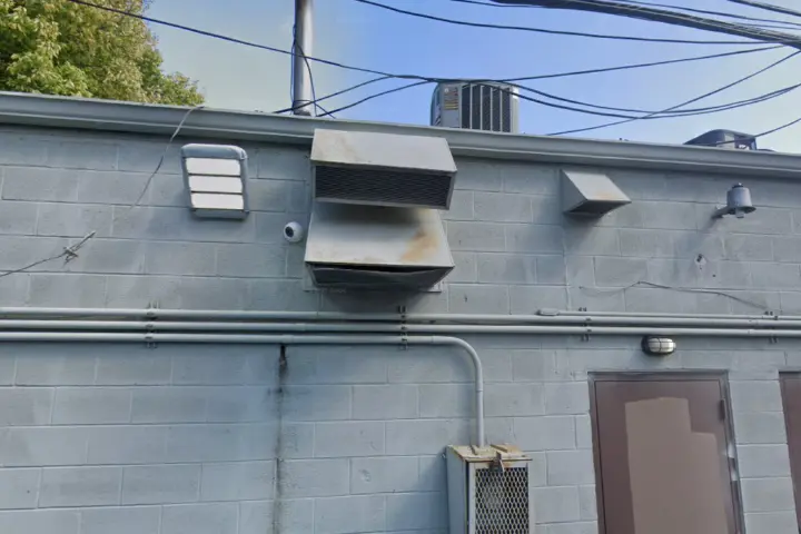 Boost 3166 S Ashland Ave - 3166 S Ashland Ave