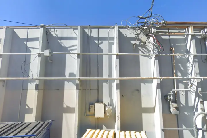Boost 320 N Broadway - 320 N Broadway