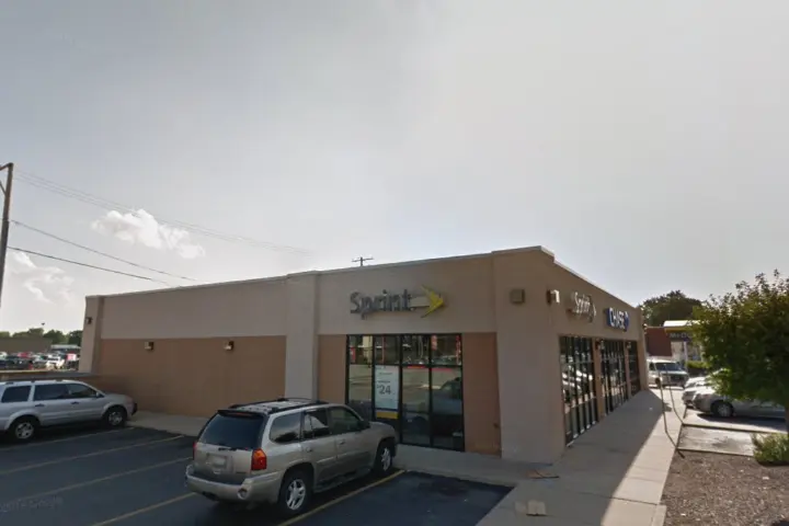 Boost 3200 Chicago Rd - 3200 Chicago RD
