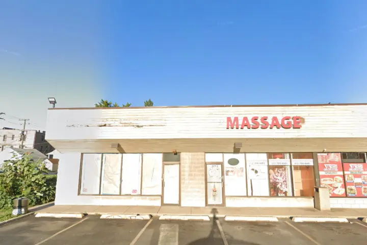 Boost 321 N Harlem Ave - 321 N Harlem Ave