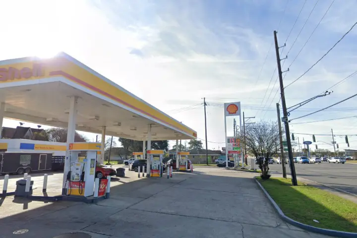 Boost 3218 Williams Blvd - 3218 Williams Blvd