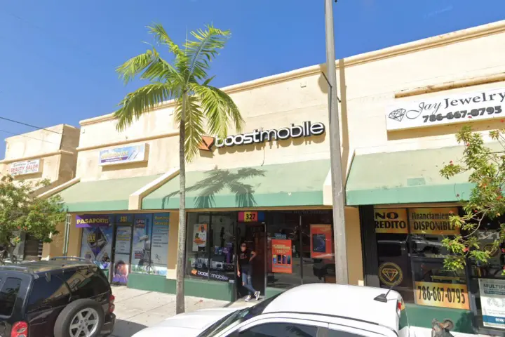 Boost 327 Palm Ave - 327 Palm Ave