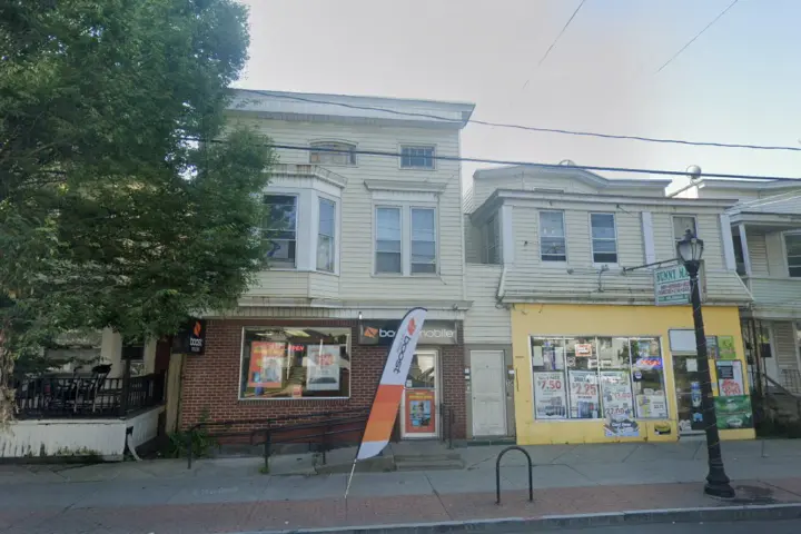 Boost 332 Delaware Ave - 332 Delaware Ave
